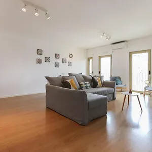 Modern & Bright Avenidas Novas By Homing Appartement