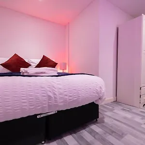 https://apt-pristine-relocation-flat-2.brighton-hotels-england.com